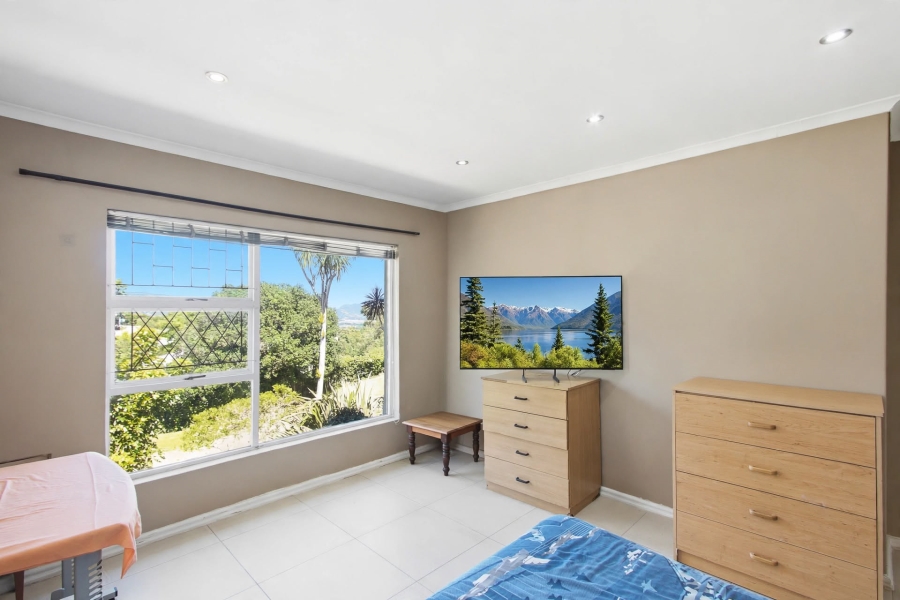 5 Bedroom Property for Sale in Fisher Haven Western Cape